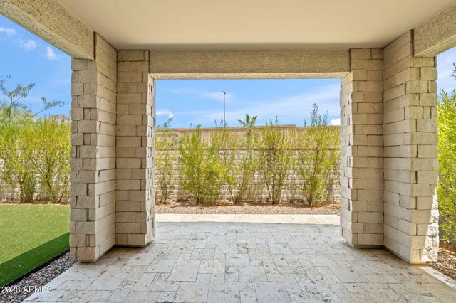 6447 N 17th Place, Phoenix, AZ 85016