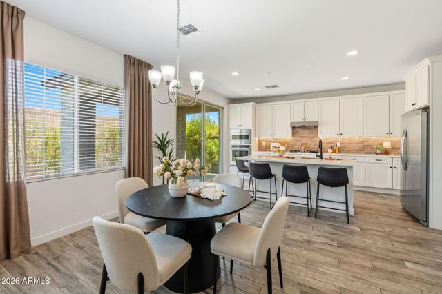 6447 N 17th Place, Phoenix, AZ 85016