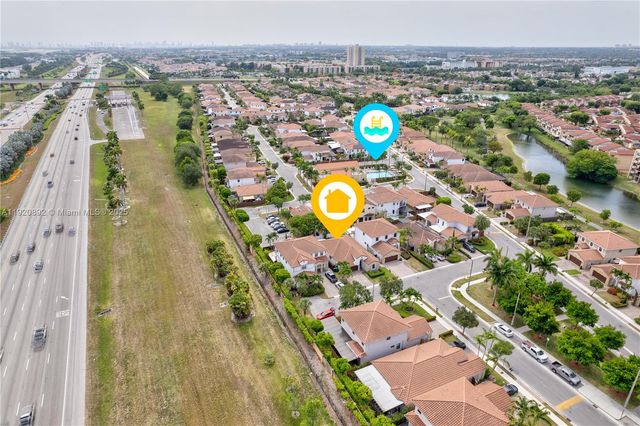 1023 NW 100th Ave, Miami, FL 33172