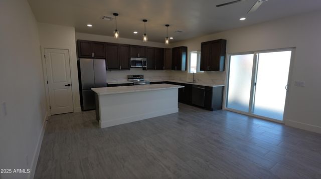 15081 S Redondo Road, Arizona City, AZ 85123