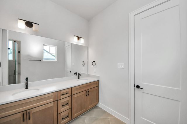 6515 Old Olive Tree Drive, Houston, TX 77091