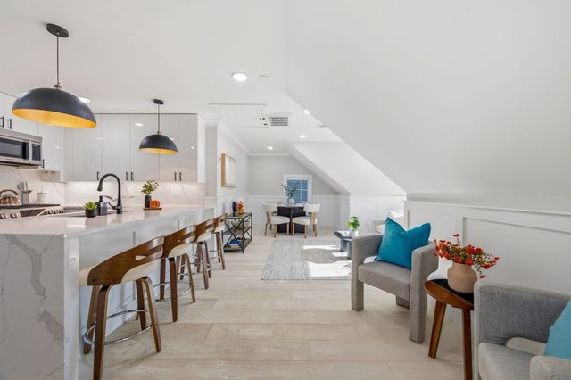 1252 Broadway Street 7, Somerville, MA 02144