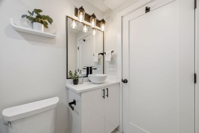1252 Broadway Street 7, Somerville, MA 02144