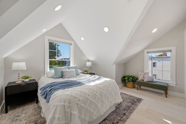 1252 Broadway Street 7, Somerville, MA 02144
