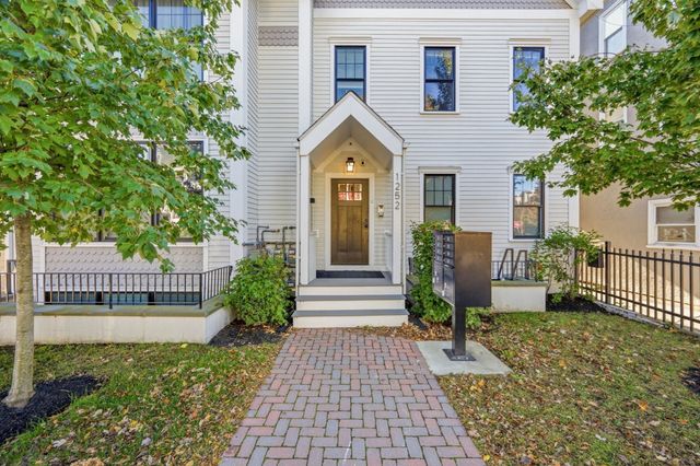 1252 Broadway Street 7, Somerville, MA 02144