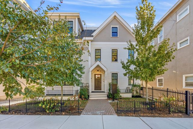 1252 Broadway Street 7, Somerville, MA 02144