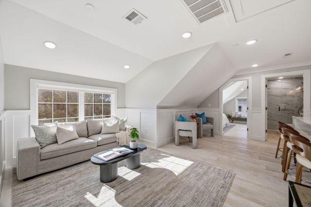 1252 Broadway Street 7, Somerville, MA 02144