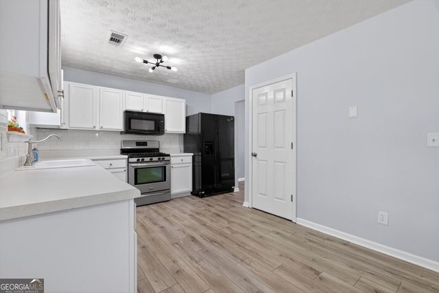 3279 Deer Valley Drive NW, Acworth, GA 30101
