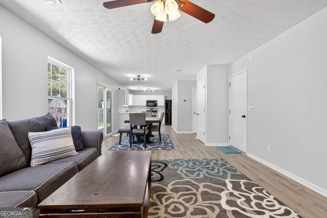 3279 Deer Valley Drive NW, Acworth, GA 30101