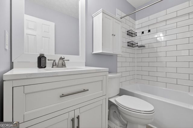 3279 Deer Valley Drive NW, Acworth, GA 30101