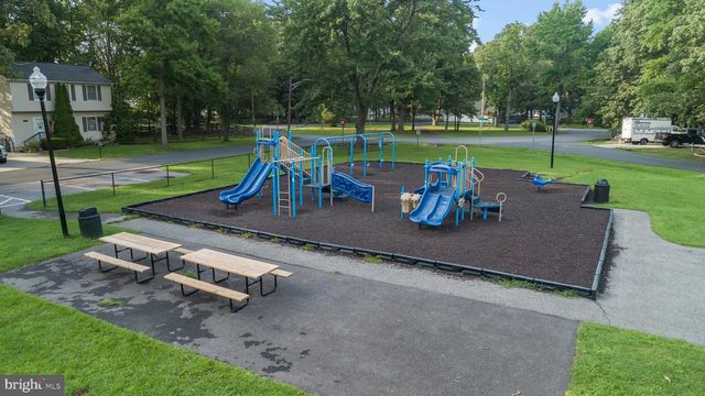 4912 BEECH ST, Shady Side, MD 20764