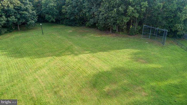 4912 BEECH ST, Shady Side, MD 20764