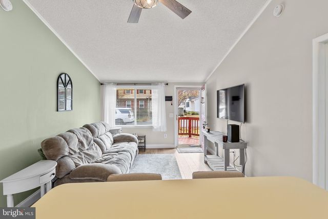 4912 BEECH ST, Shady Side, MD 20764