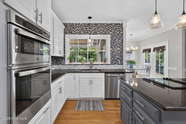 3232 Amber Drive, Wilmington, NC 28409
