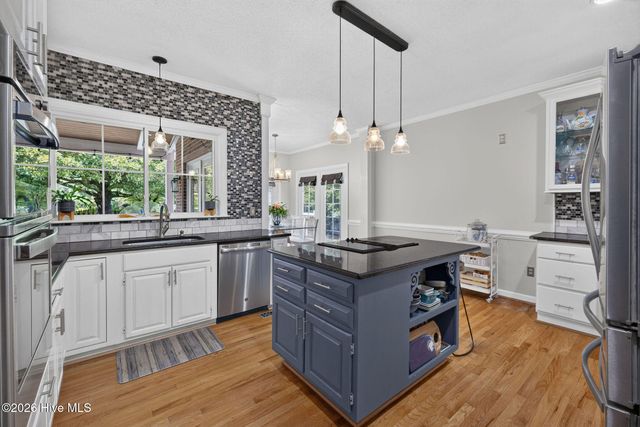 3232 Amber Drive, Wilmington, NC 28409