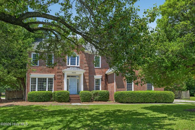 3232 Amber Drive, Wilmington, NC 28409