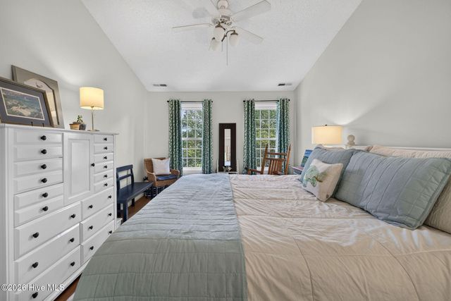 3232 Amber Drive, Wilmington, NC 28409