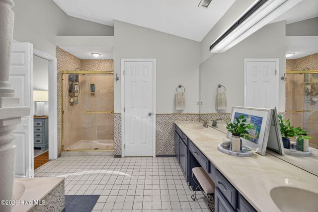 3232 Amber Drive, Wilmington, NC 28409
