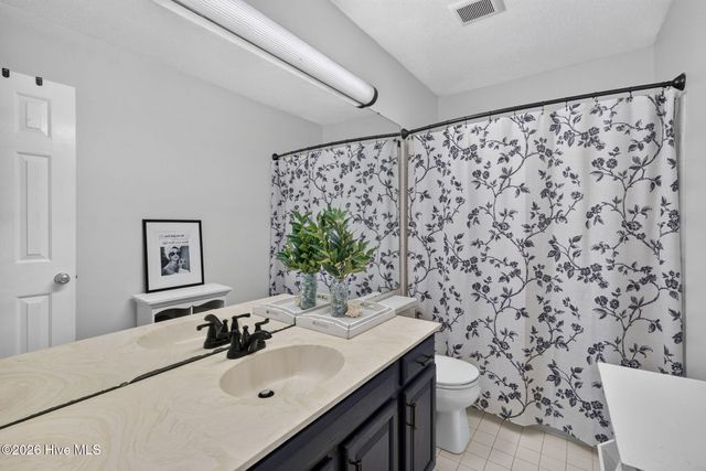 3232 Amber Drive, Wilmington, NC 28409