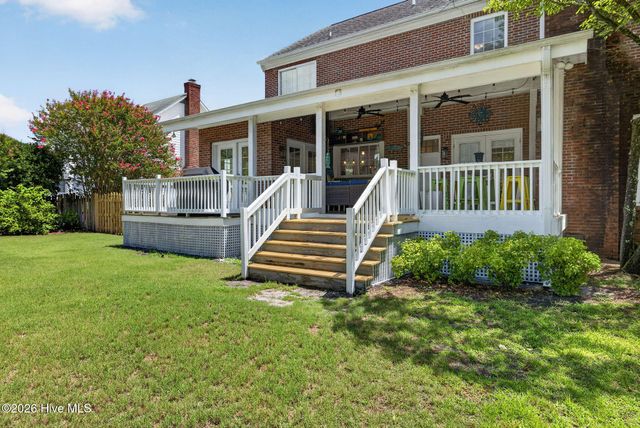 3232 Amber Drive, Wilmington, NC 28409