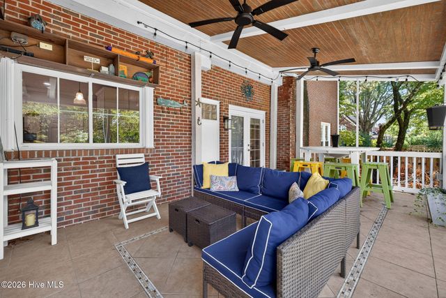 3232 Amber Drive, Wilmington, NC 28409