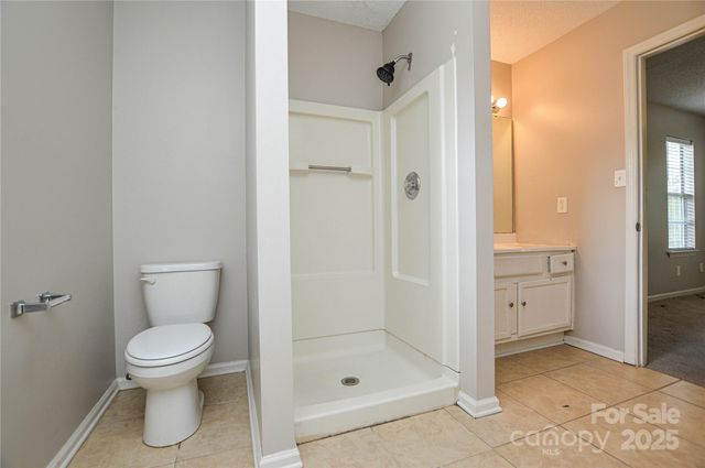 6020 Running Deer Road, Charlotte, NC 28214
