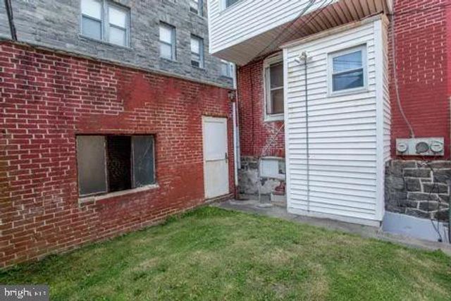 6148 W OXFORD ST, Philadelphia, PA 19151