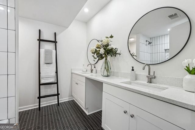 6851 Roswell Road N-20, Sandy Springs, GA 30328