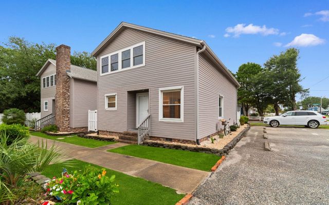 600 A 26th Ave. S, North Myrtle Beach, SC 29582