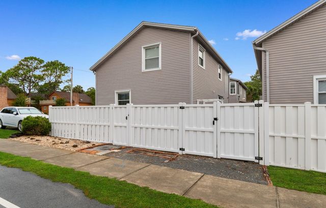 600 A 26th Ave. S, North Myrtle Beach, SC 29582
