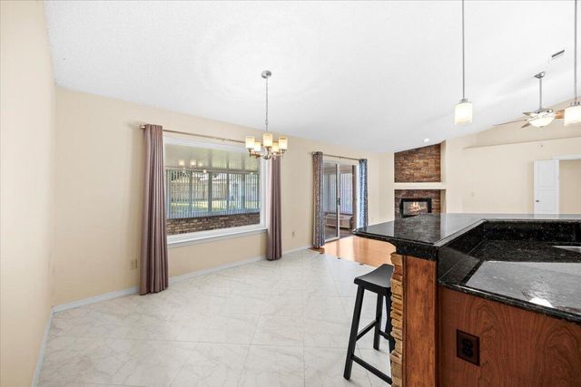 7807 Lola Circle, Navarre, FL 32566