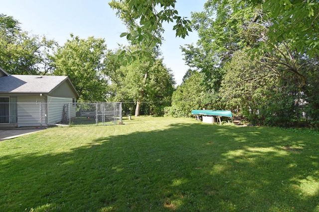6401 237th AVENUE, Salem, WI 53168