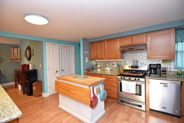6401 237th AVENUE, Salem, WI 53168