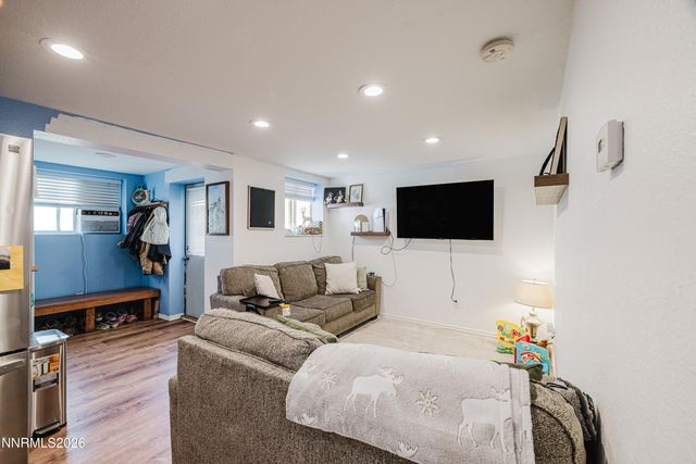 189 Ash, Elko, NV 89801