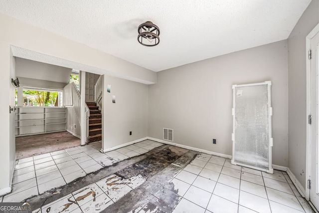 1951 Kinridge Road, Marietta, GA 30062