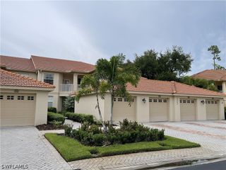 3965 Bishopwood CT E 205, Naples, FL 34114