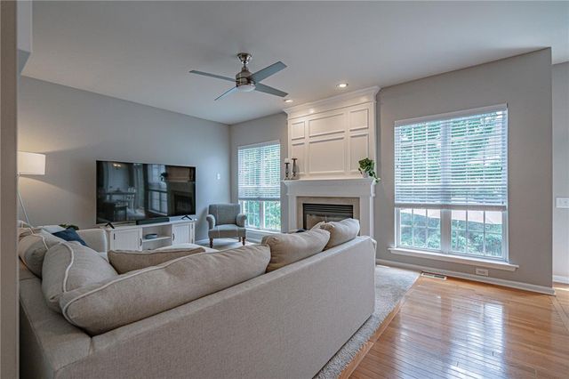5234 Blue Sky Drive, South Whitehall Twp, PA 18069