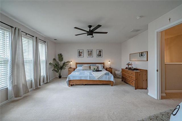 5234 Blue Sky Drive, South Whitehall Twp, PA 18069
