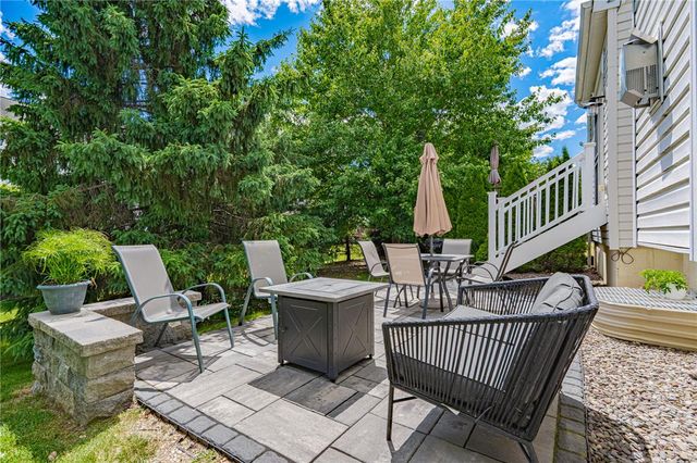 5234 Blue Sky Drive, South Whitehall Twp, PA 18069