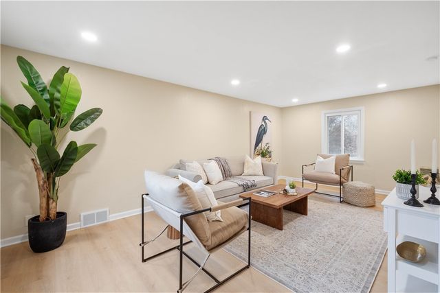 3842 Greensburg Pike, Forest Hills Boro, PA 15221