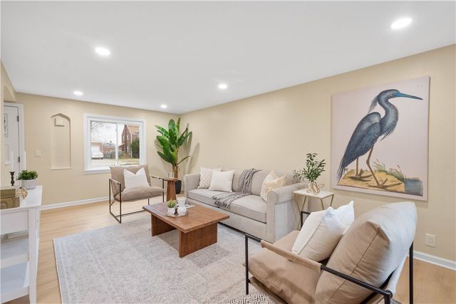 3842 Greensburg Pike, Forest Hills Boro, PA 15221