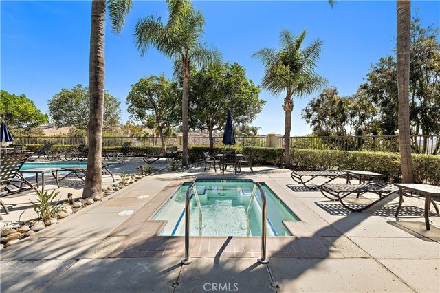 154 Chandon, Laguna Niguel, CA 92677