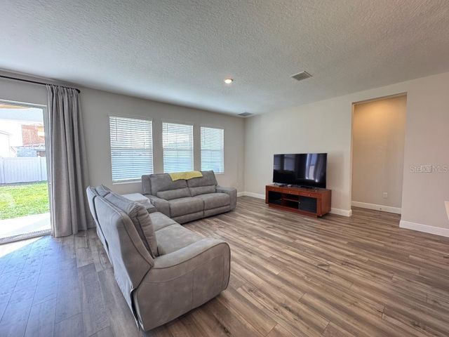 10353 FIELDSTONE MYRTLE WAY, San Antonio, FL 33576