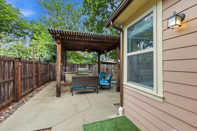 1302 Lela Street, Mckinney, TX 75069