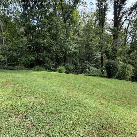 183 40th Street, Nitro, WV 25143