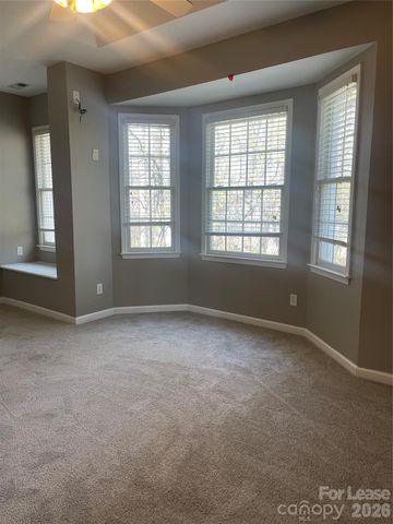 5828 Lagrande Drive, Charlotte, NC 28269