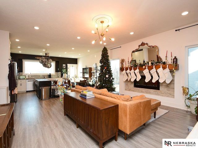 2015 Geri Circle, Bellevue, NE 68147