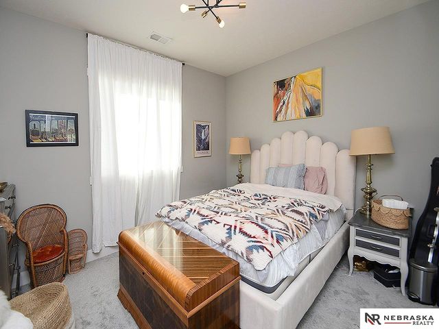 2015 Geri Circle, Bellevue, NE 68147