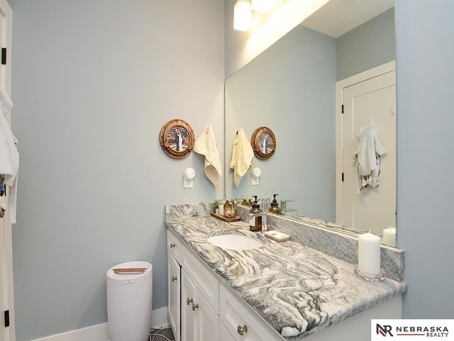 2015 Geri Circle, Bellevue, NE 68147