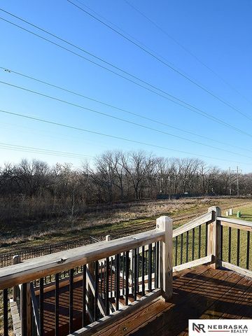 2015 Geri Circle, Bellevue, NE 68147
